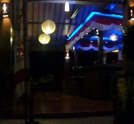 Coral Beach Pizza Cottages Gili Trawangan Luaran gambar