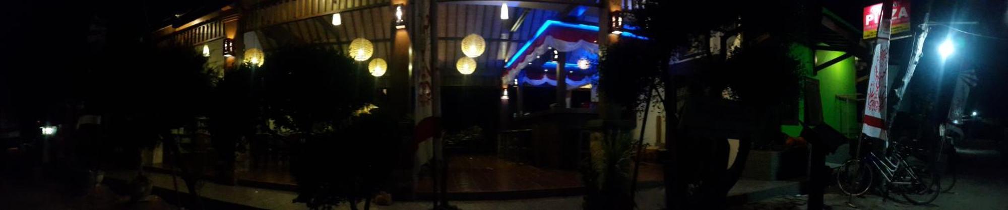 Coral Beach Pizza Cottages Gili Trawangan Luaran gambar